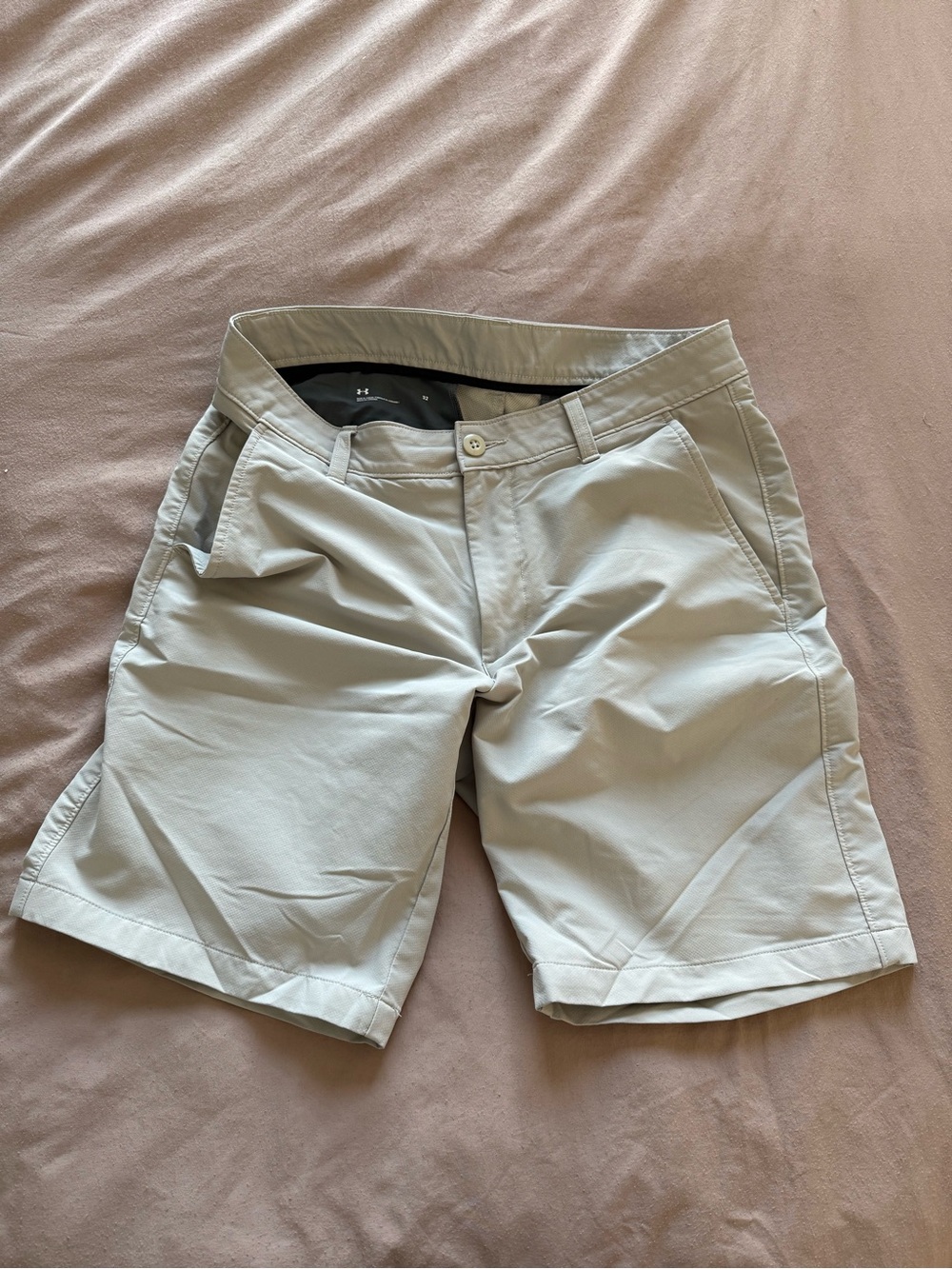 UNDER ARMOUR Tan Casual Shorts.